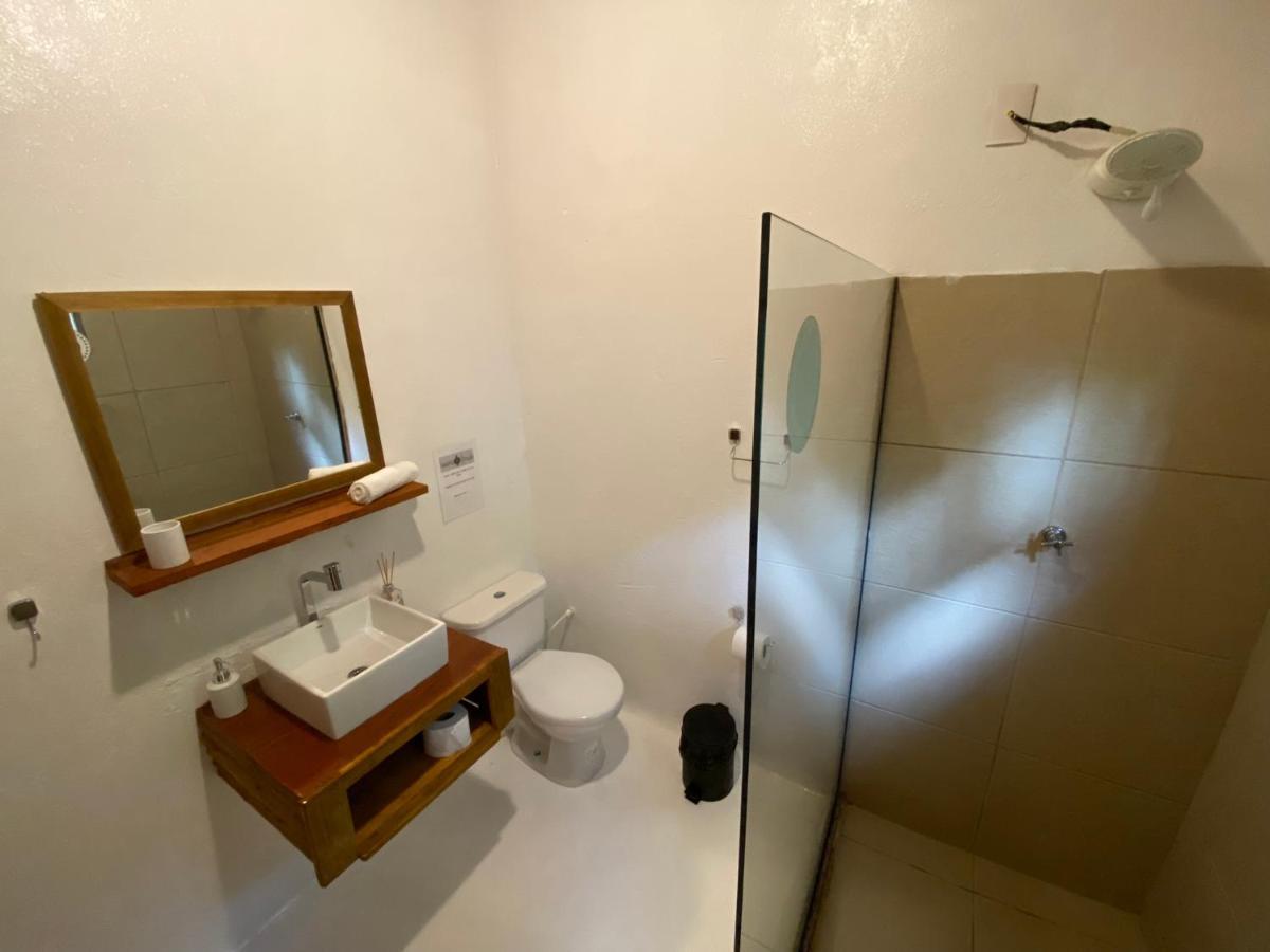Bahia Surf Camp Hotel Abrantes Екстериор снимка