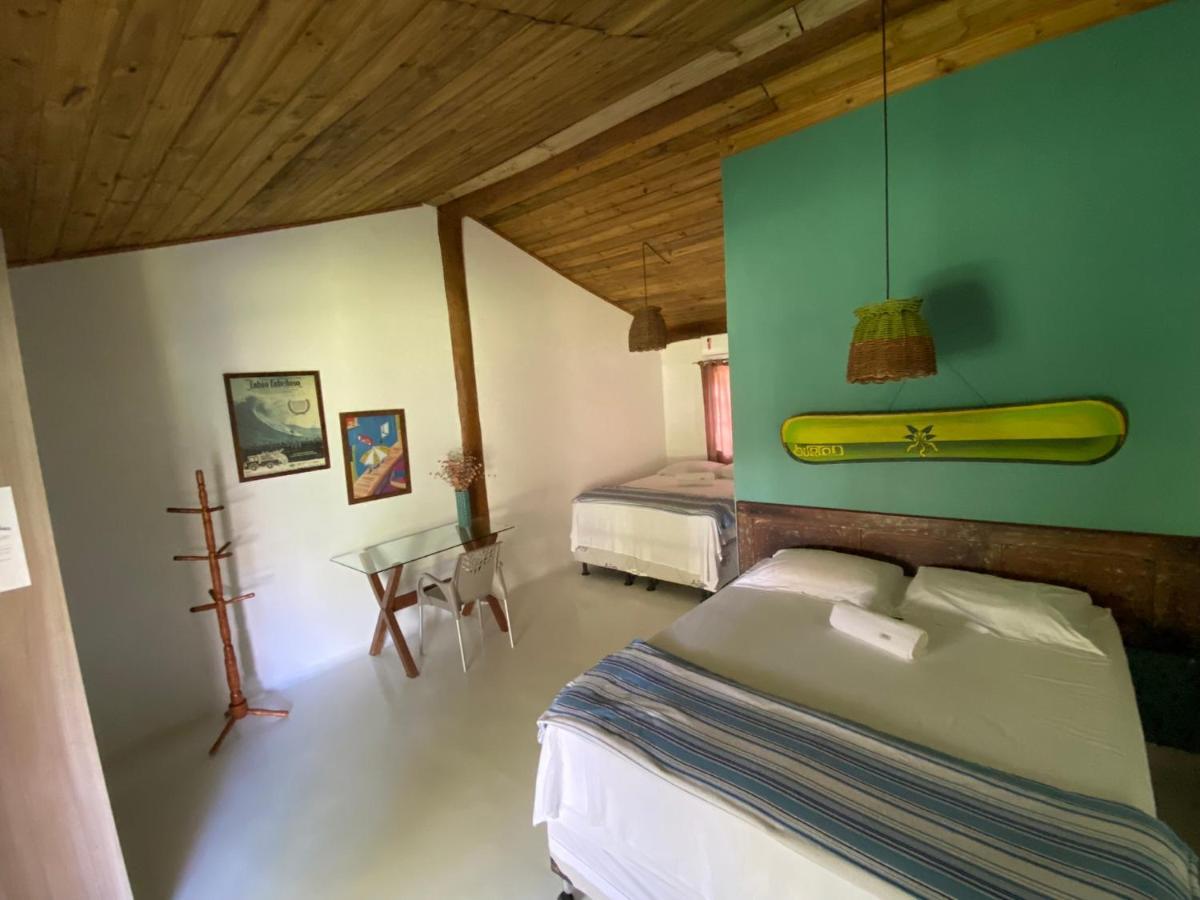 Bahia Surf Camp Hotel Abrantes Екстериор снимка